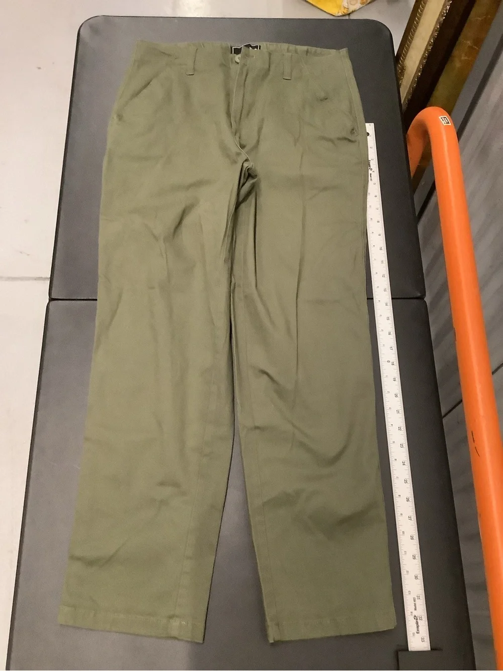 Lost Olive Green Men’s Chinos